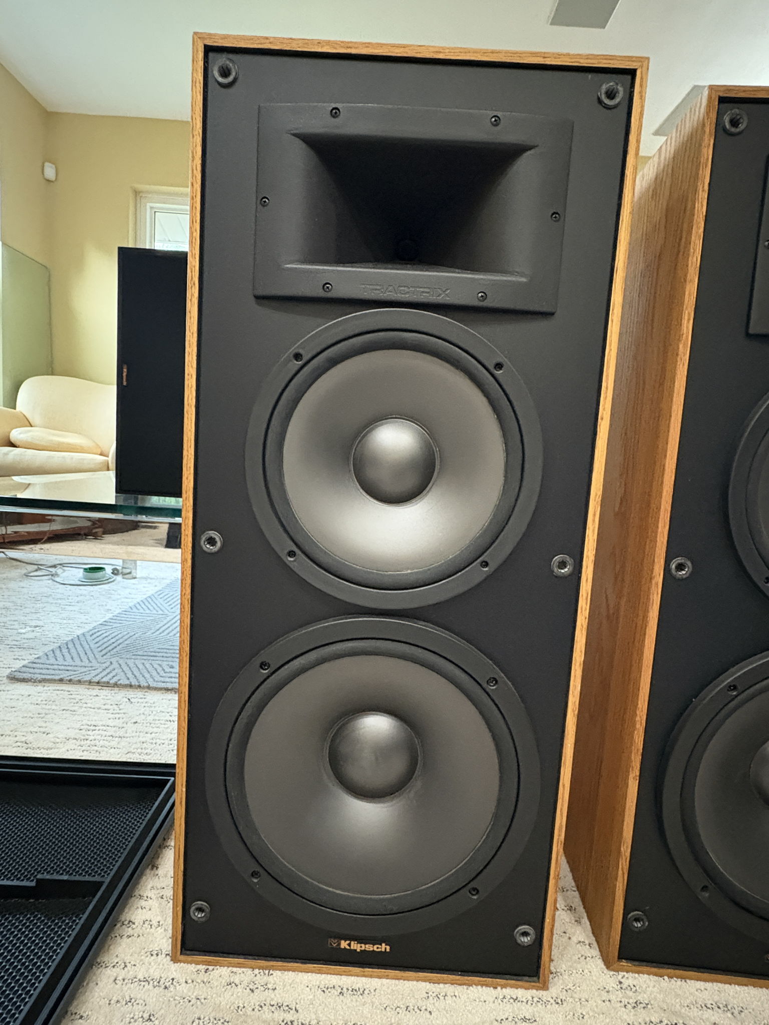 One owner vintage Klipsch KG 5.2 Stereo Speakers, will ...