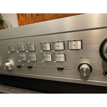 Luxman L-595ASE Pure Class-A Integrated Amplifier (Limi...