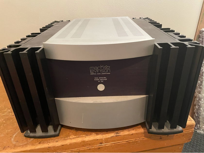Mark Levinson Dual Monoaural Power Amplifier No. 332