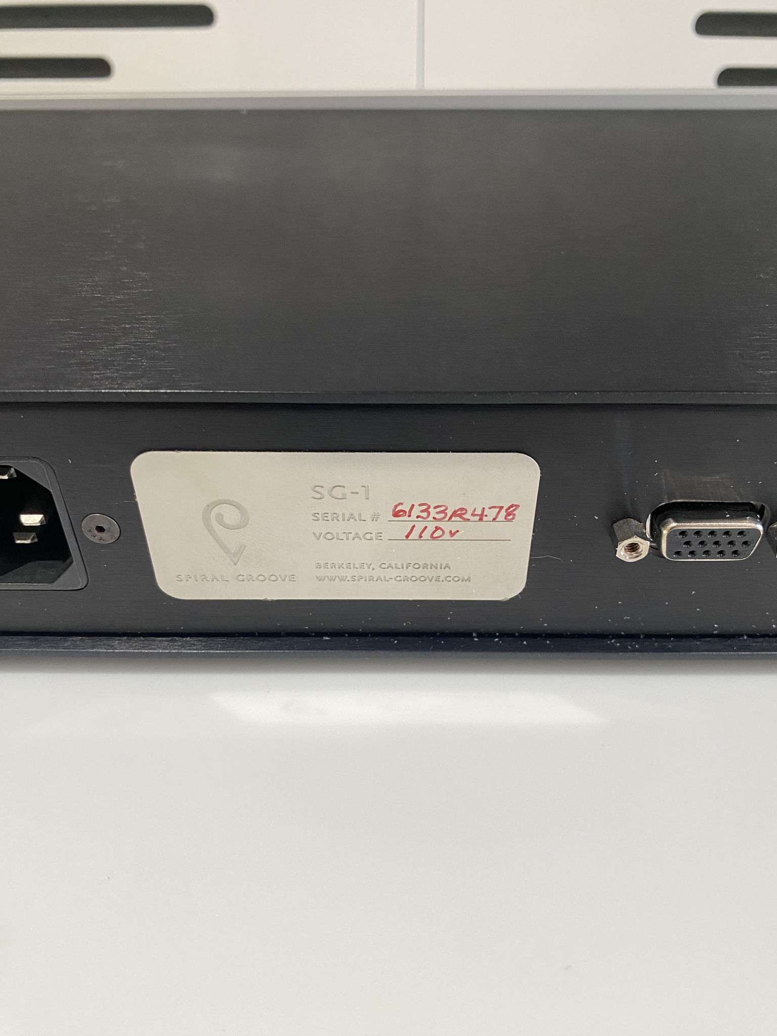 SPIRAL GROOVE SG-1.1 TURNTABLE WITH CENTROID TONEARM 8