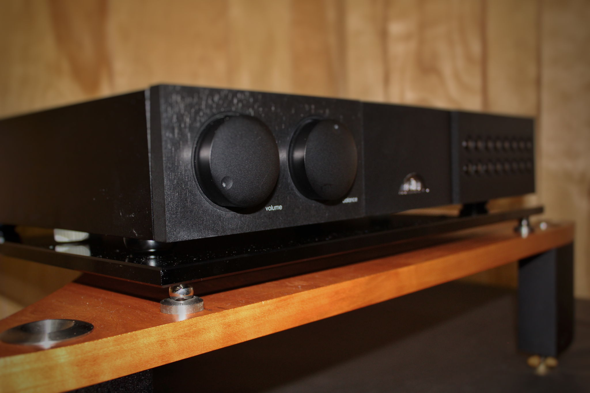 Naim Audio 552 Preamp w/ 552PS - STELLAR condition! 2