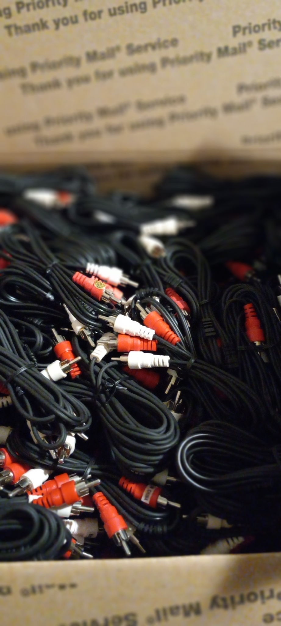 basic inexpensive stereo audio cables PRICE REDUCED BRA... 3