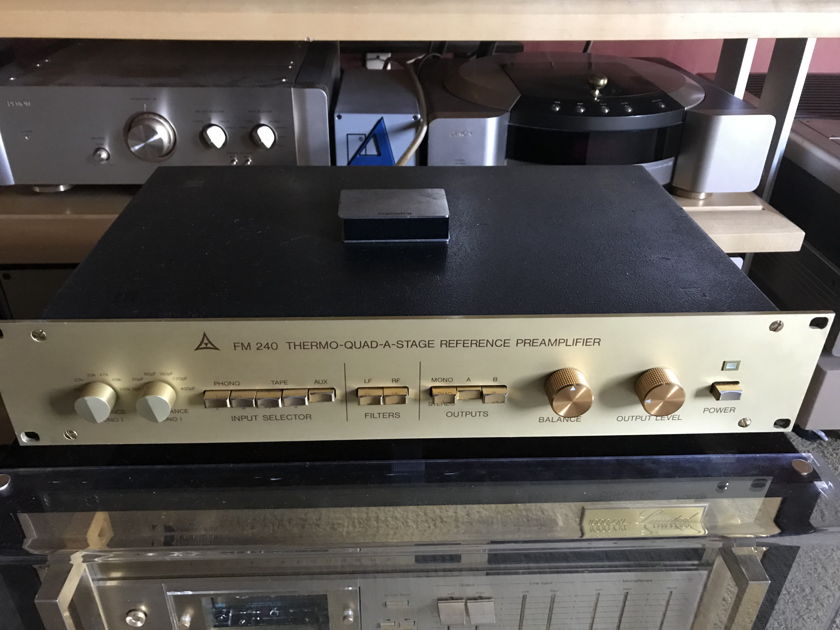 FM Acoustic 240 reference preamp with phono