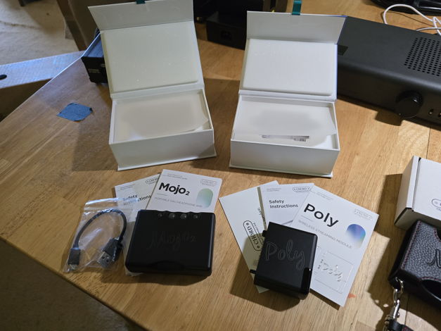 Chord Electronics Ltd. Mojo 2 + Poly v3 Combined