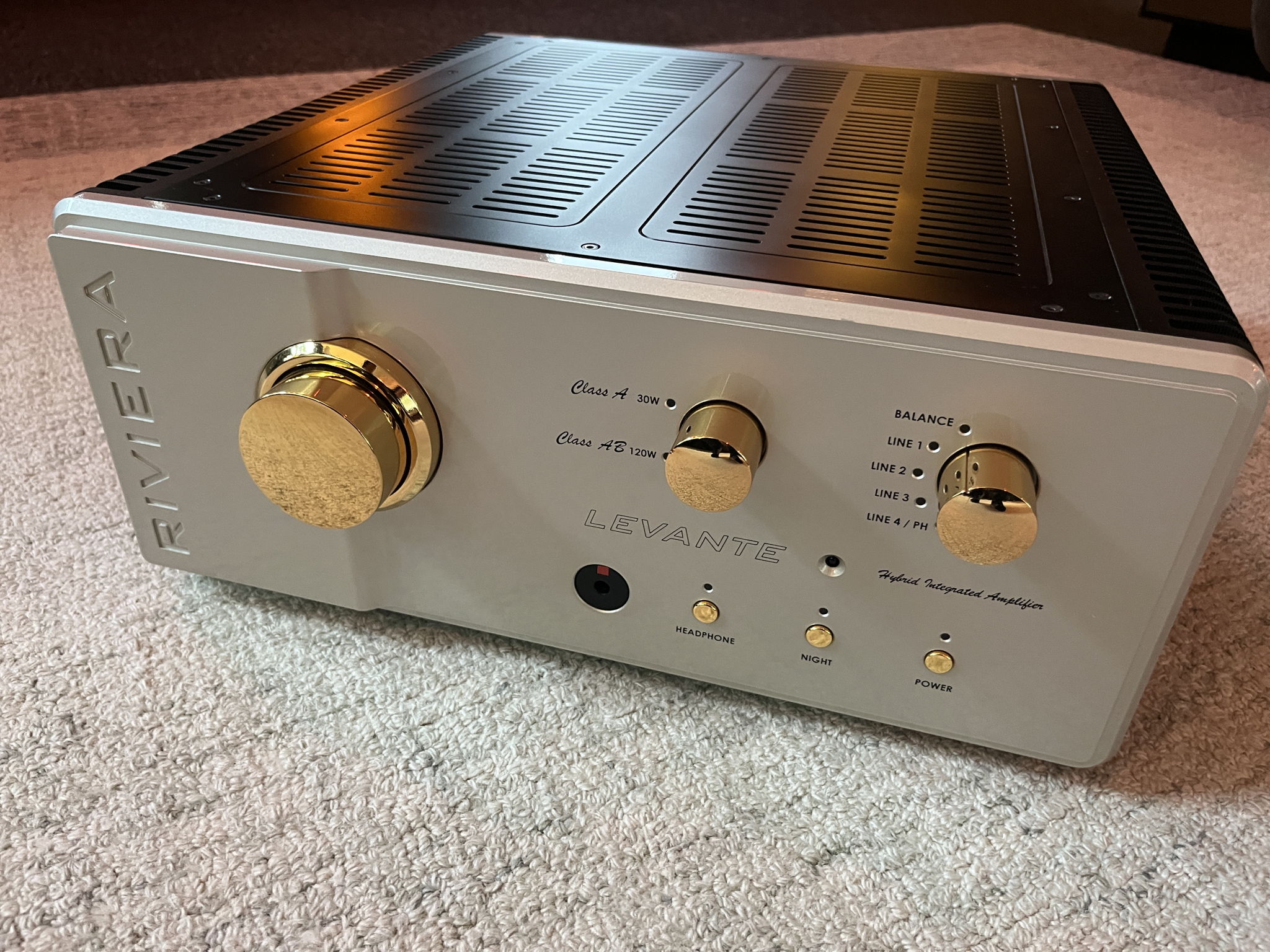 Riviera Labs Levante Integrated Amplifier Best of the Best 7