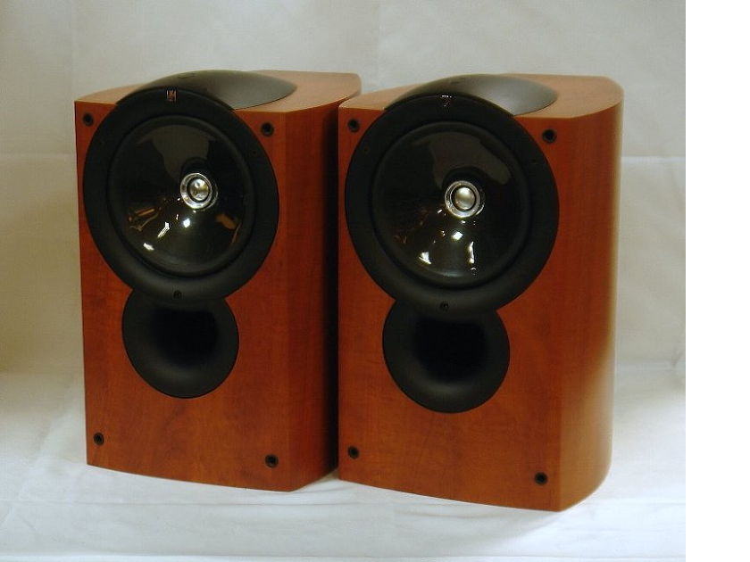 Kef q1 online
