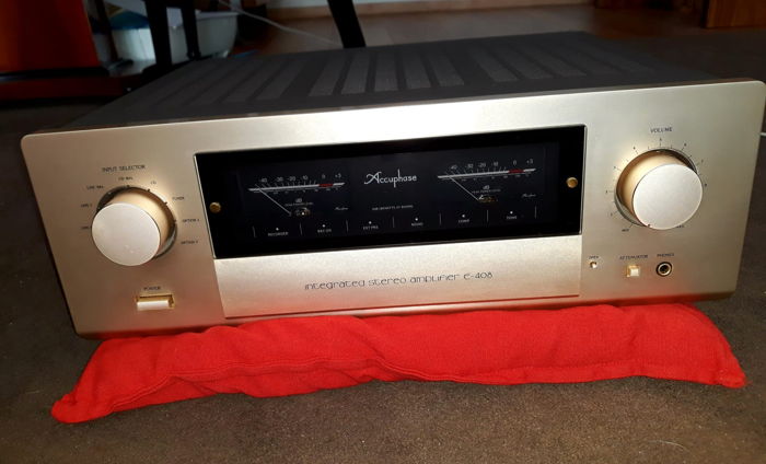 Accuphase  Amplifier E-408