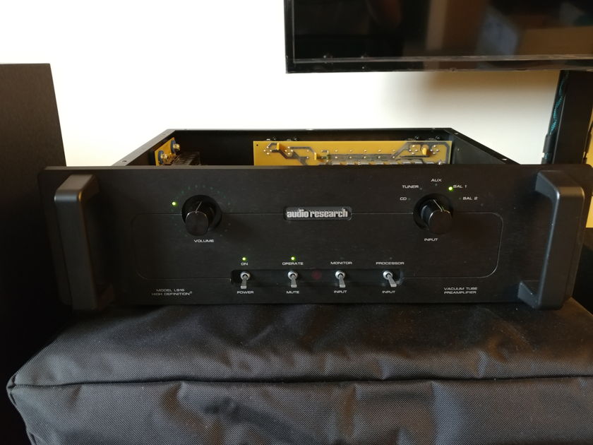 Audio Research LS-16 mkII