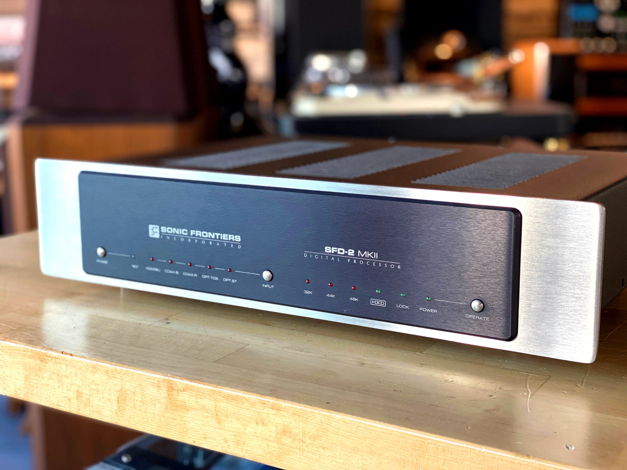 Sonic Frontiers SFD-2 MKII - Vintage Tube DAC with HDCD...