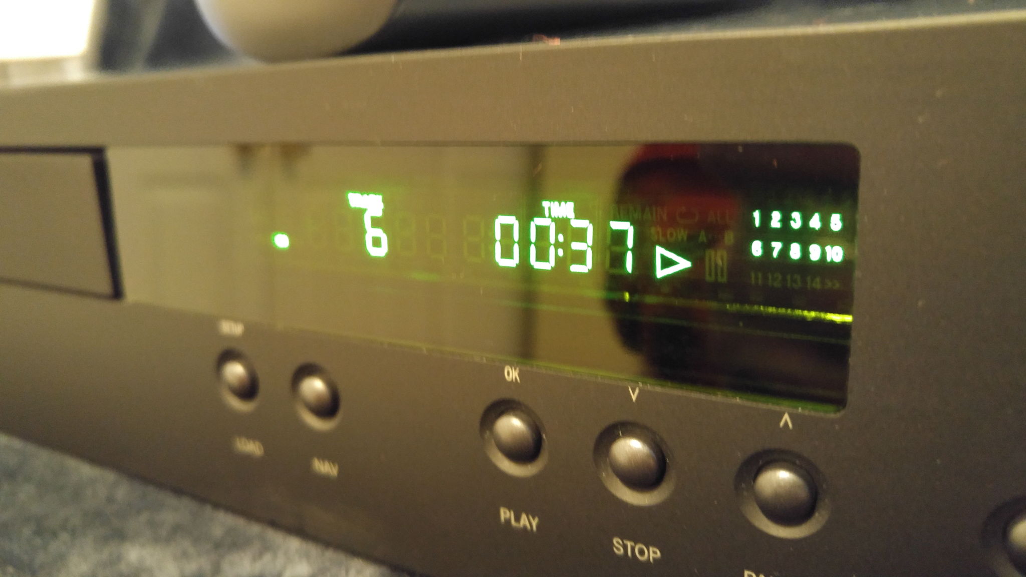 Arcam DV29 ($3250) REFERENCE CLASS disc player 7