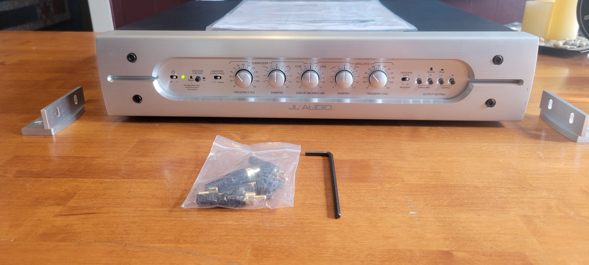 JL Audio CR-1 crossover