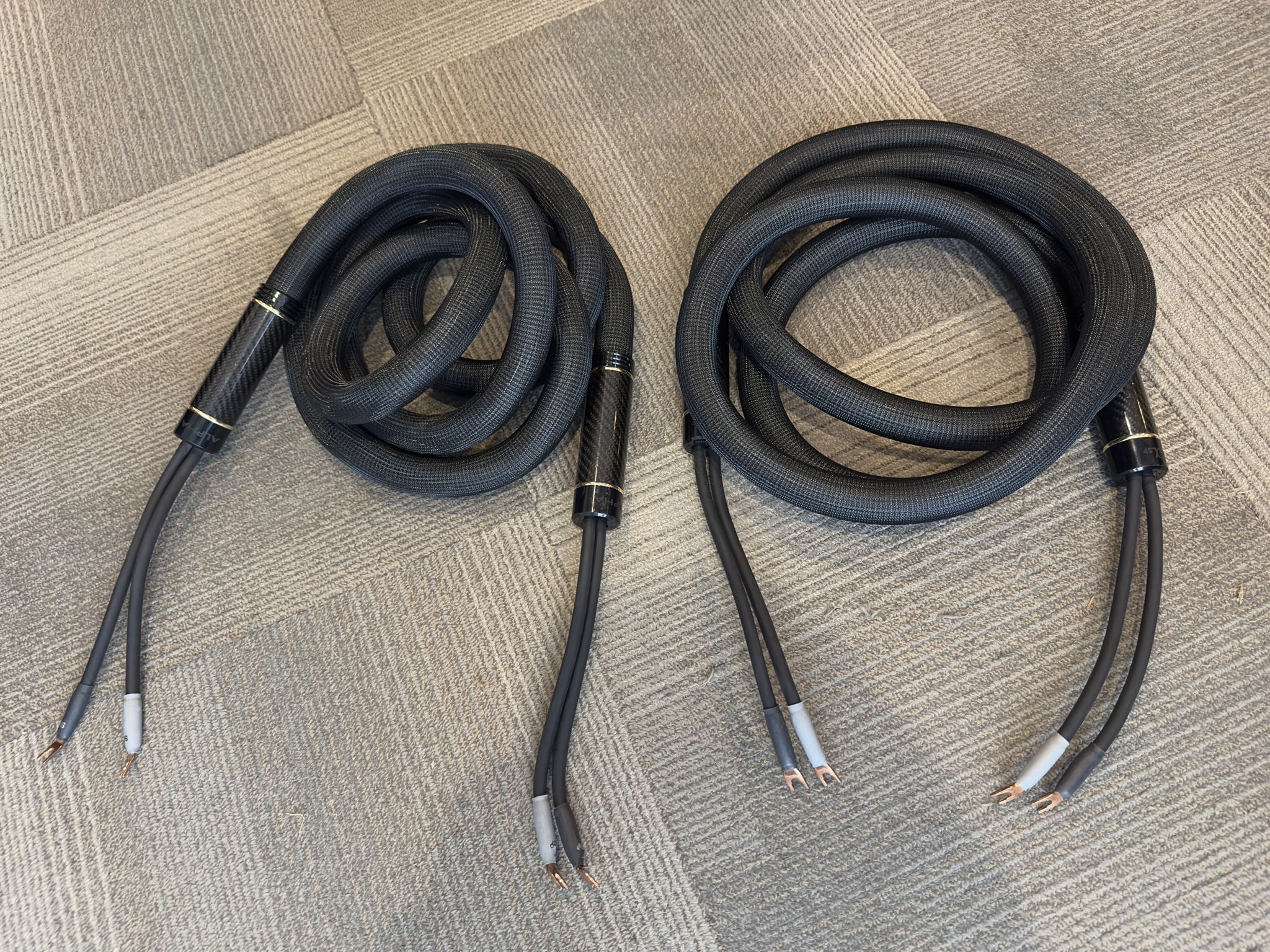 Shunyata Research Alpha V2 Speaker Cables (4m Pair)