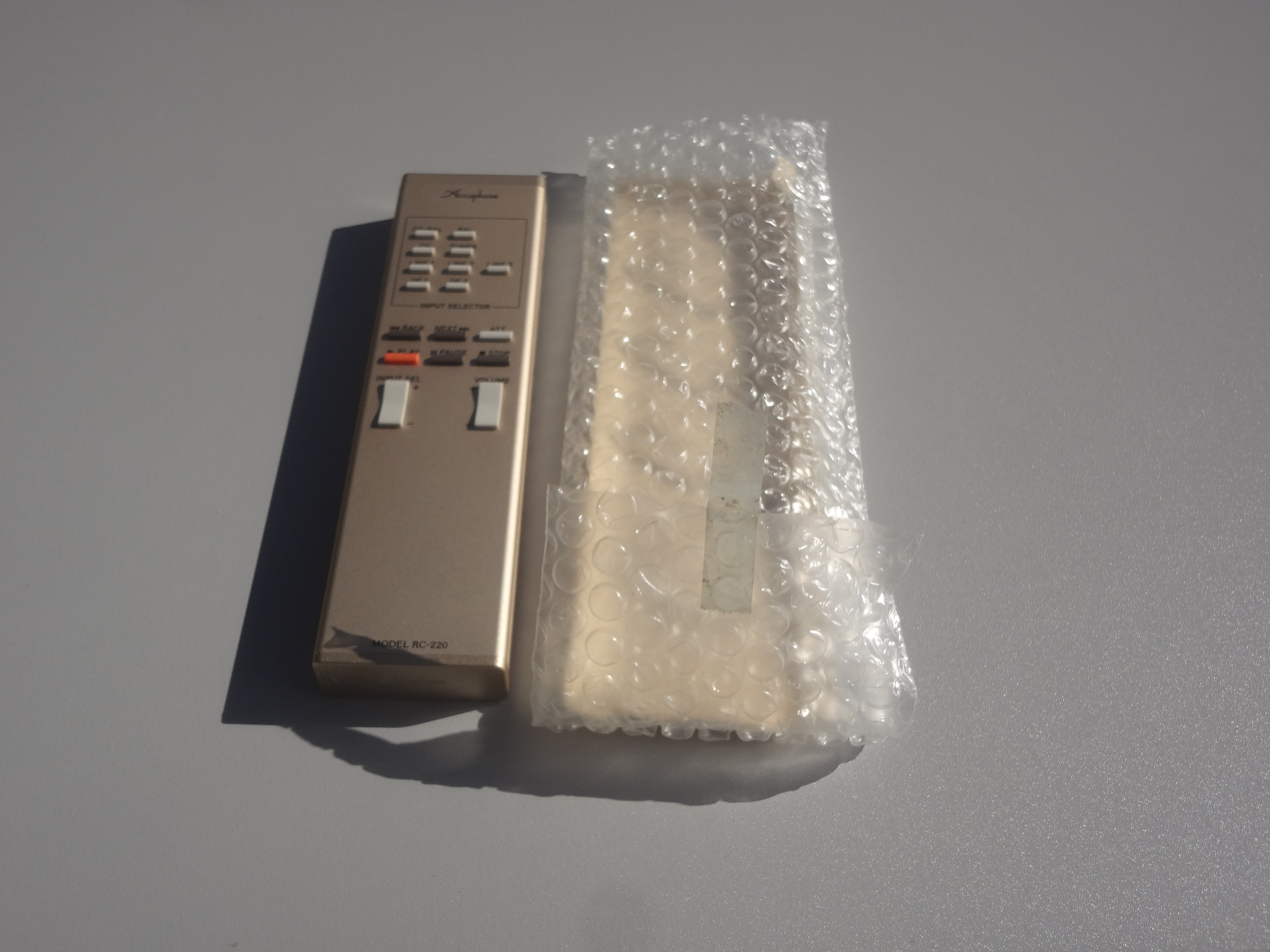 Used Accuphase rc 220 Remote controls for Sale | HifiShark.com