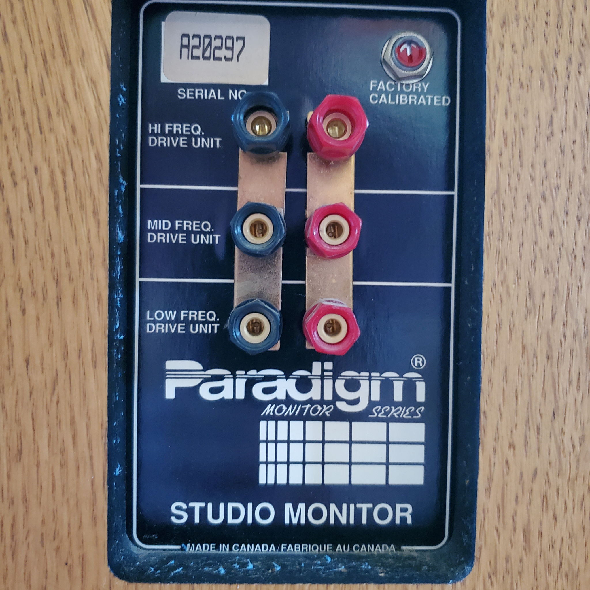 Paradigm Studio Monitor 9