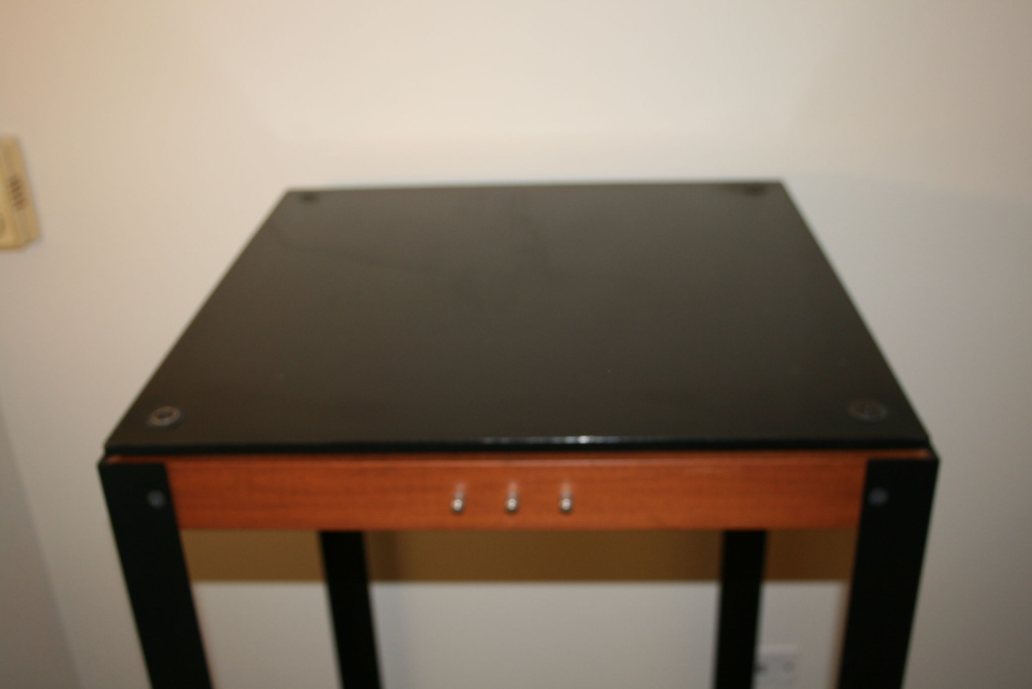 Arcici Inc Suspense S-1 Audio Rack 5