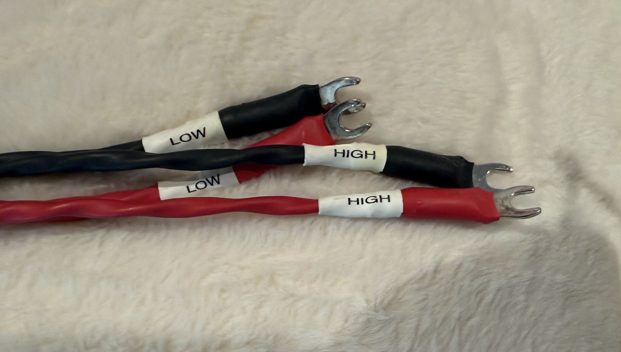 Cardas Audio Golden Reference Biwire 2.5M Speaker Cable... 5