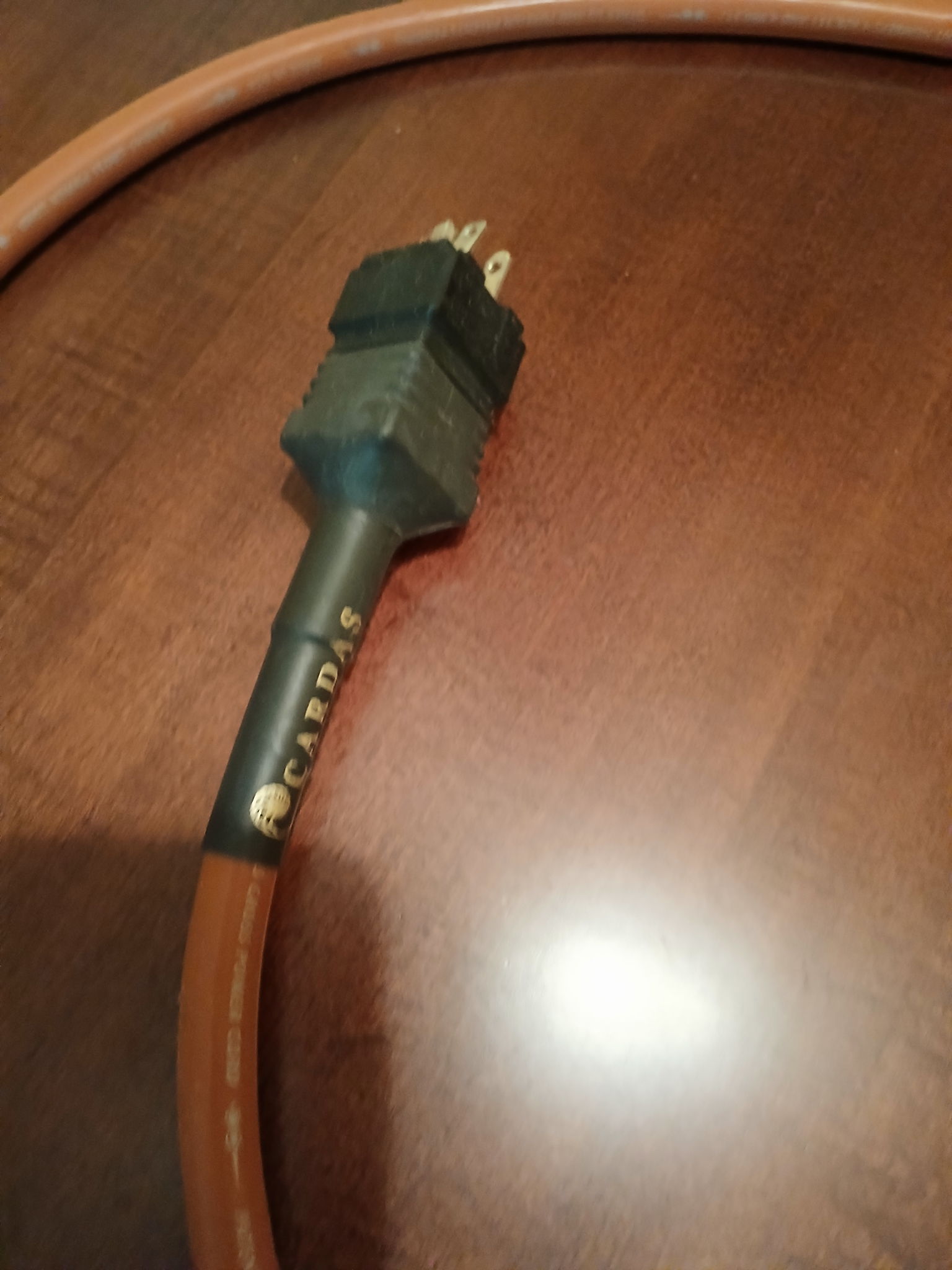 Cardas Cross right angle power chord