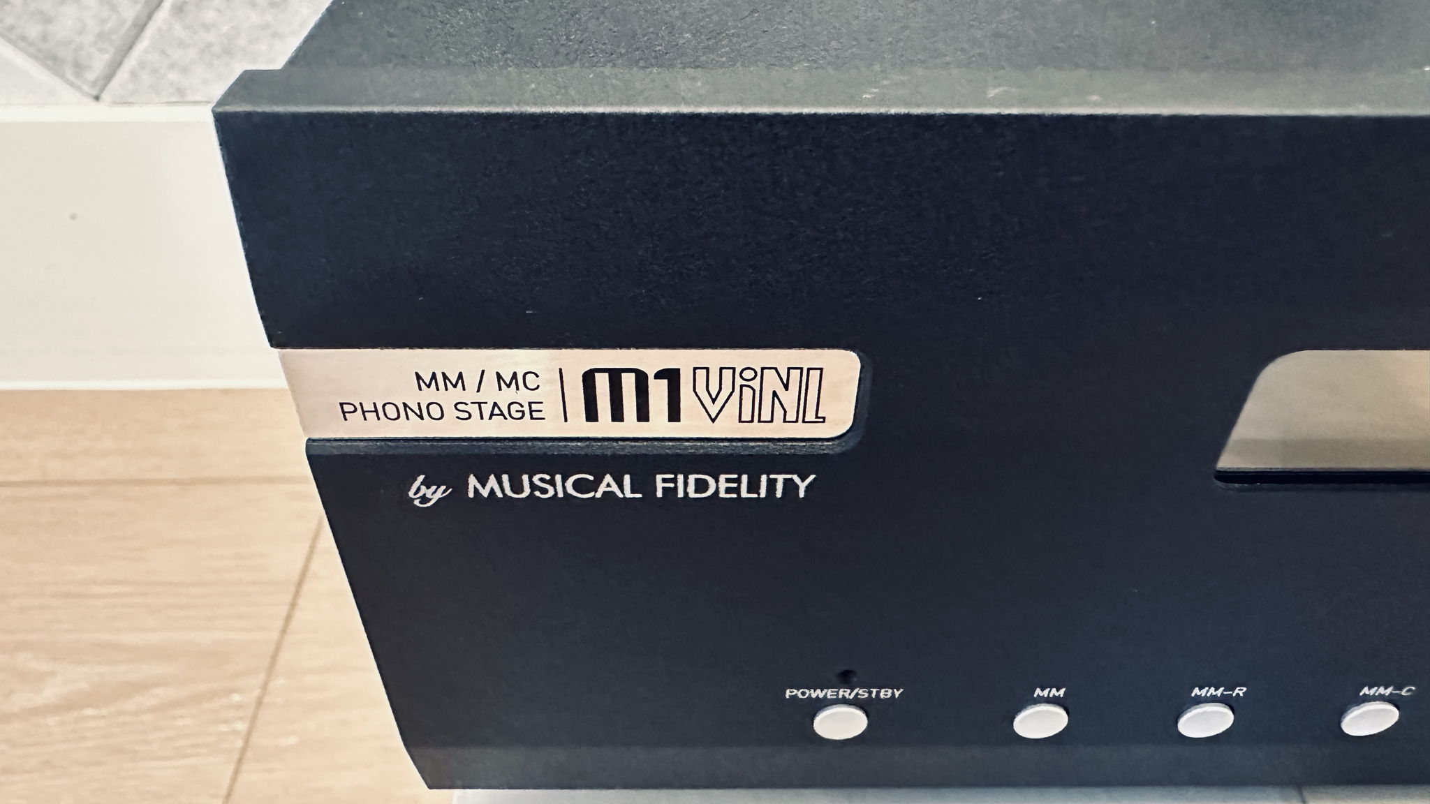 Musical Fidelity M1ViNL Vinyl Phono Stage EXCELLENT 6