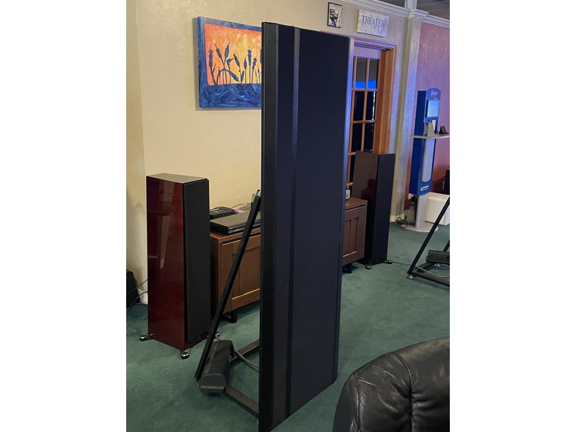 Magnepan 3.7i Speakers with stands in good condition