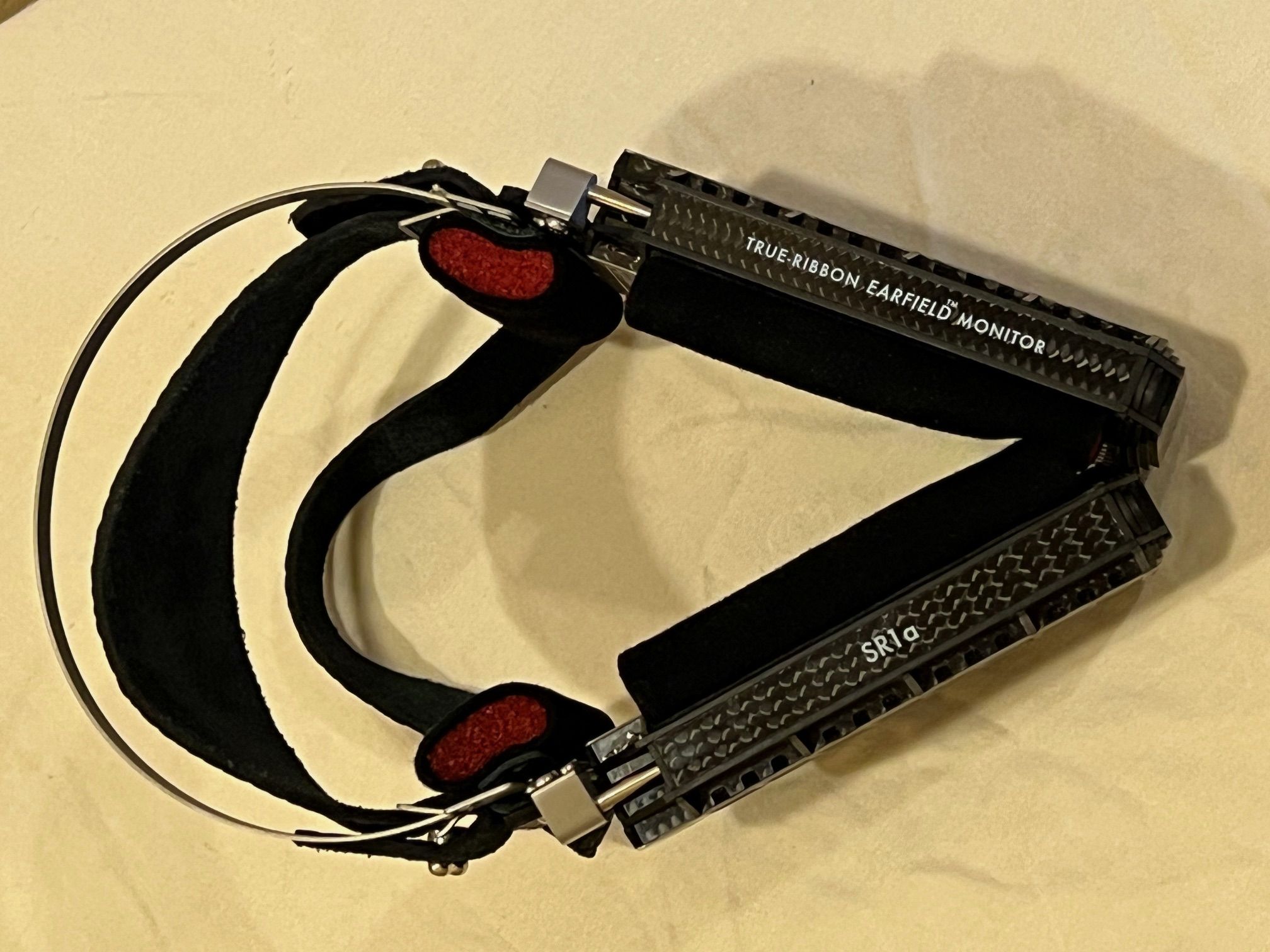 RAAL requisite SR1a ribbon headphones 8