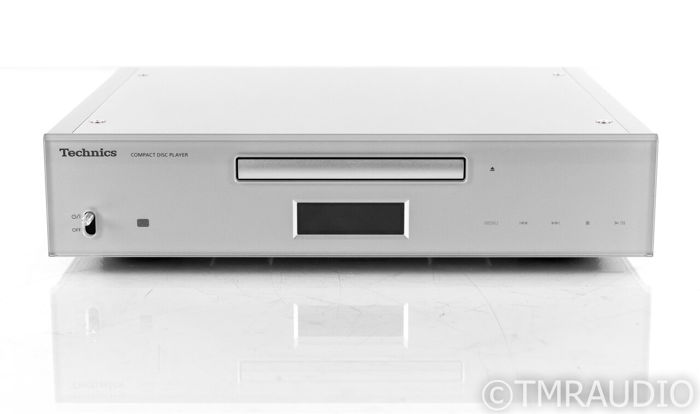 Technics SL-C700 CD Player; SLC700 (20973)