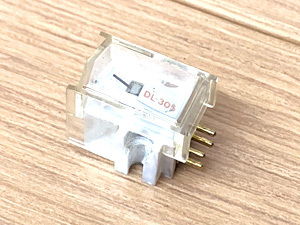 denon dl-305 moving coil cartridge in perfect condition...