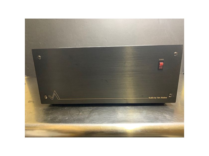 Audio by Van Alstine Synergy 450 Power Amplifier
