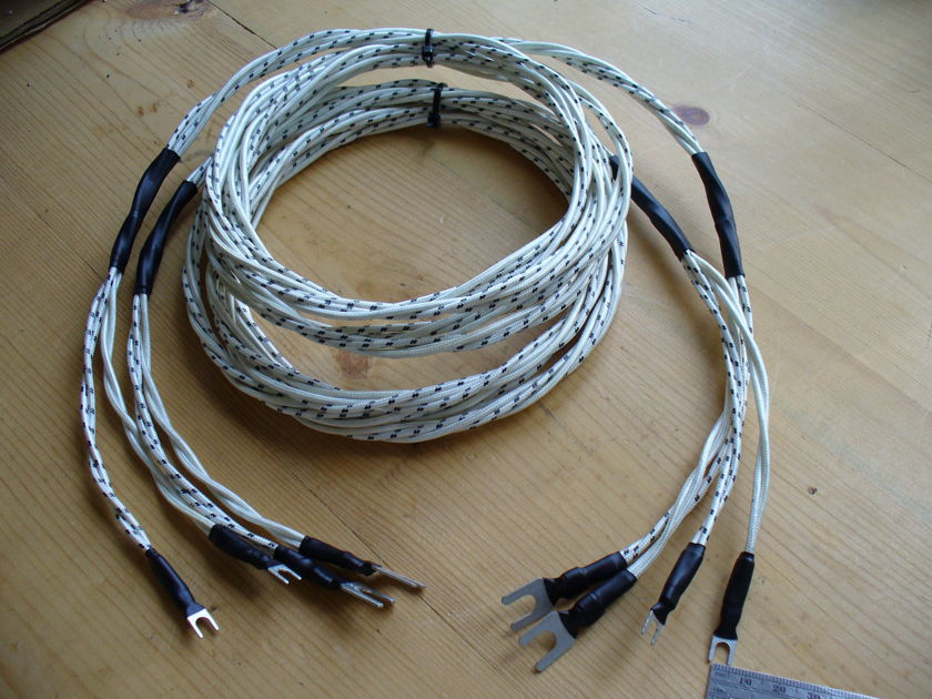 Genuine Western Electric Stranded 2.5M 8ft Natural Sounding Speaker Cables