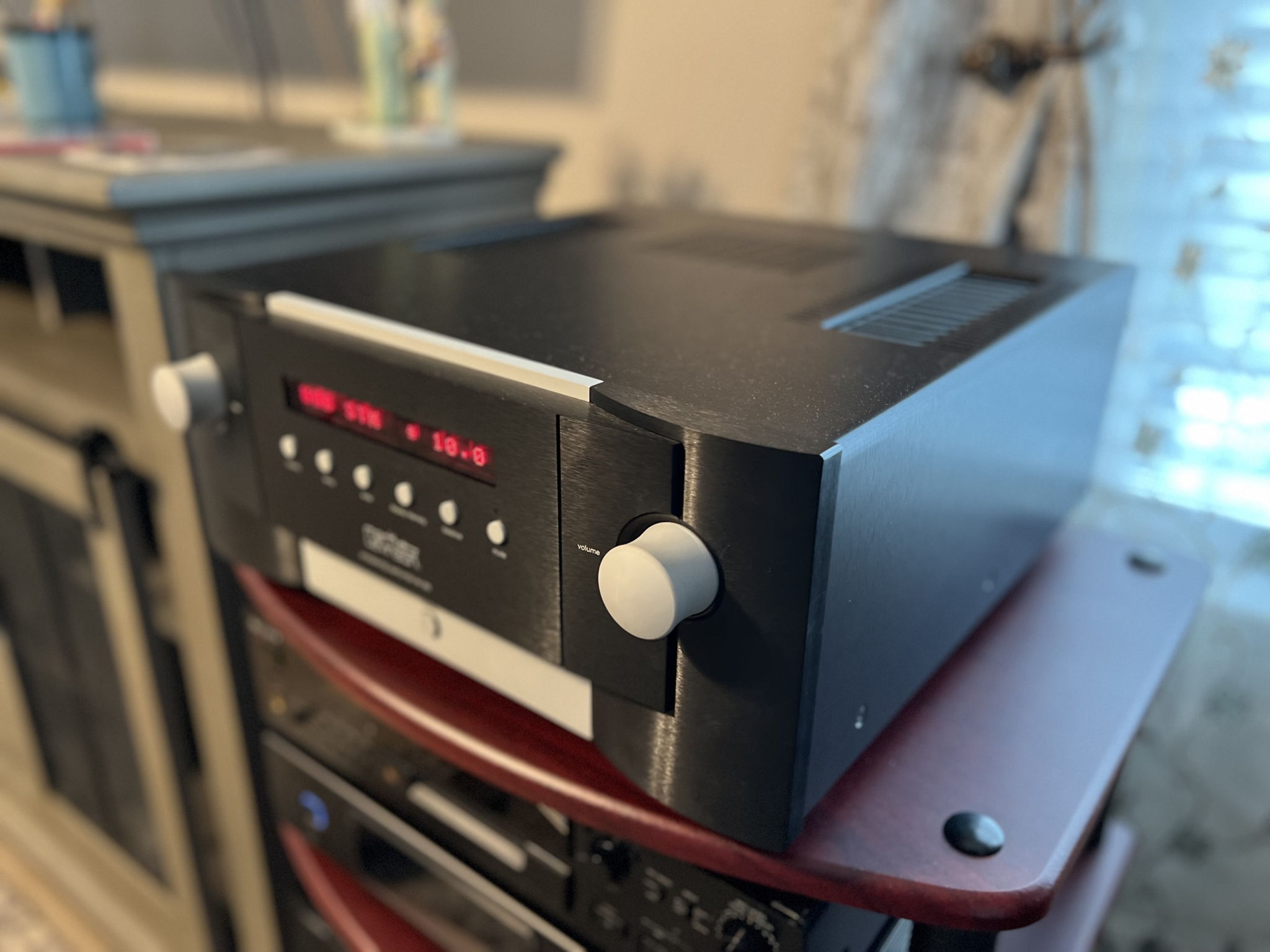 Mark Levinson No. 585 5