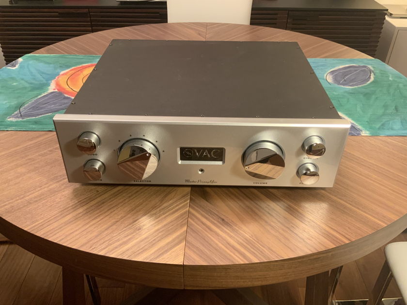 VAC MASTER PREAMP WITH INCREDIBLE PHONO SECTION!