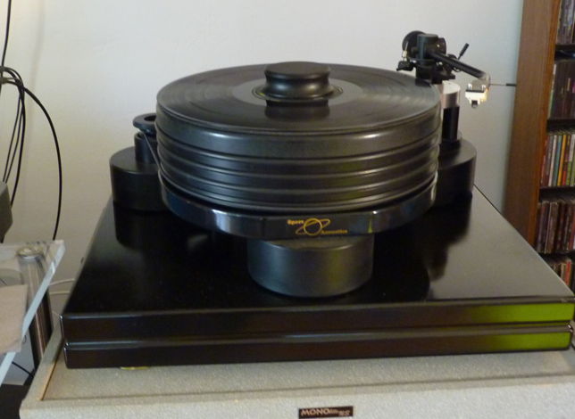 Nottingham Analogue Hyperspace turntable with Fidelity ...