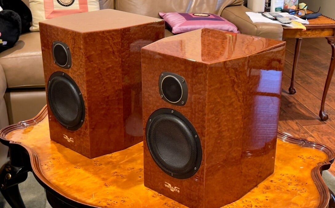 Venture Audio CR-1 Speakers ~ Excellent Condition