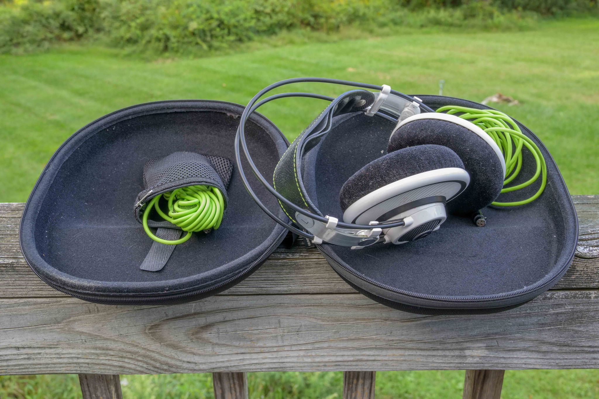 AKG Acoustics Q701 2