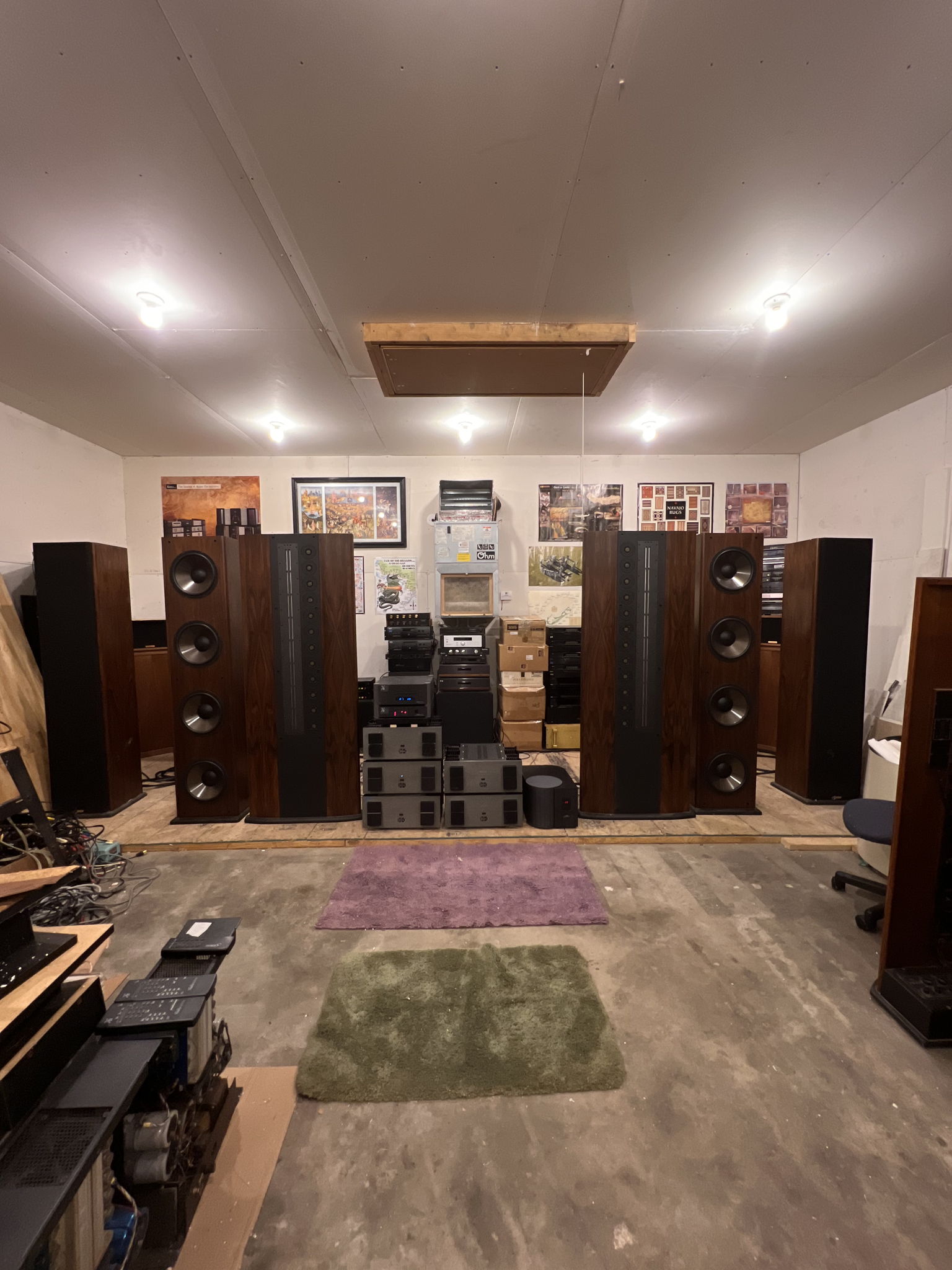 Genesis II by Genesis Advanced Technologies