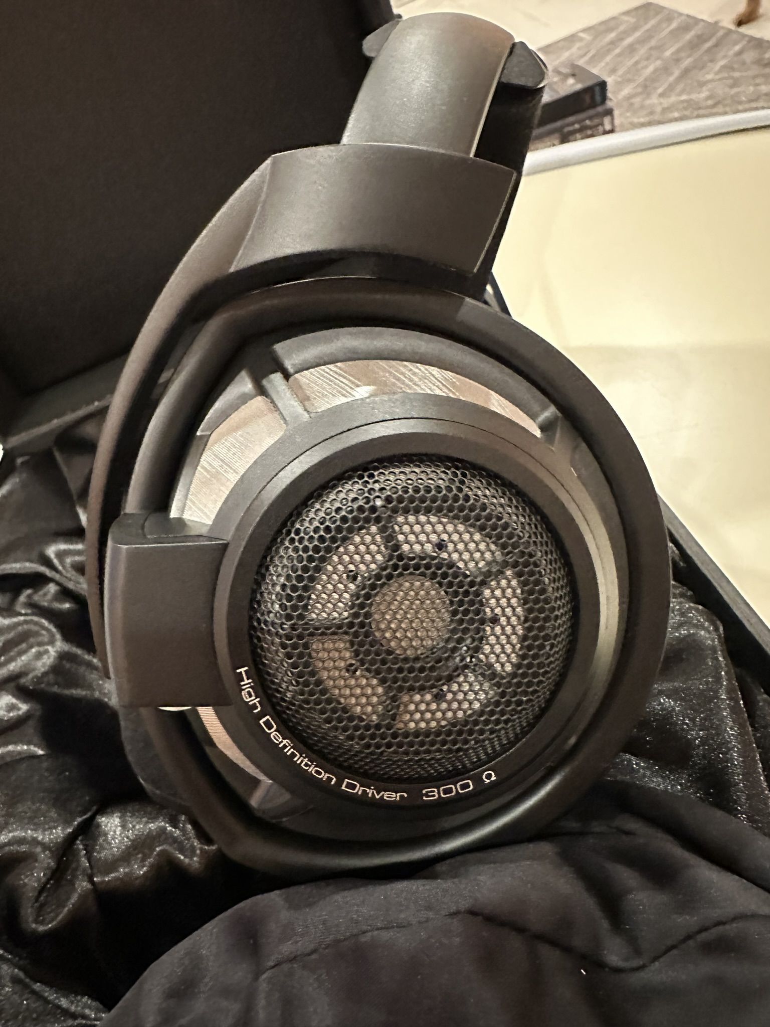 Sennheiser HD800S 4