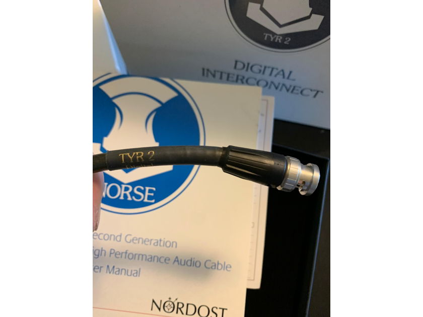 Nordost TYR 2 Digital interconnect BNC/BNC + RCA adapter 1m