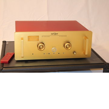 darTZeel NHB-18 NS PREAMPLIFIER