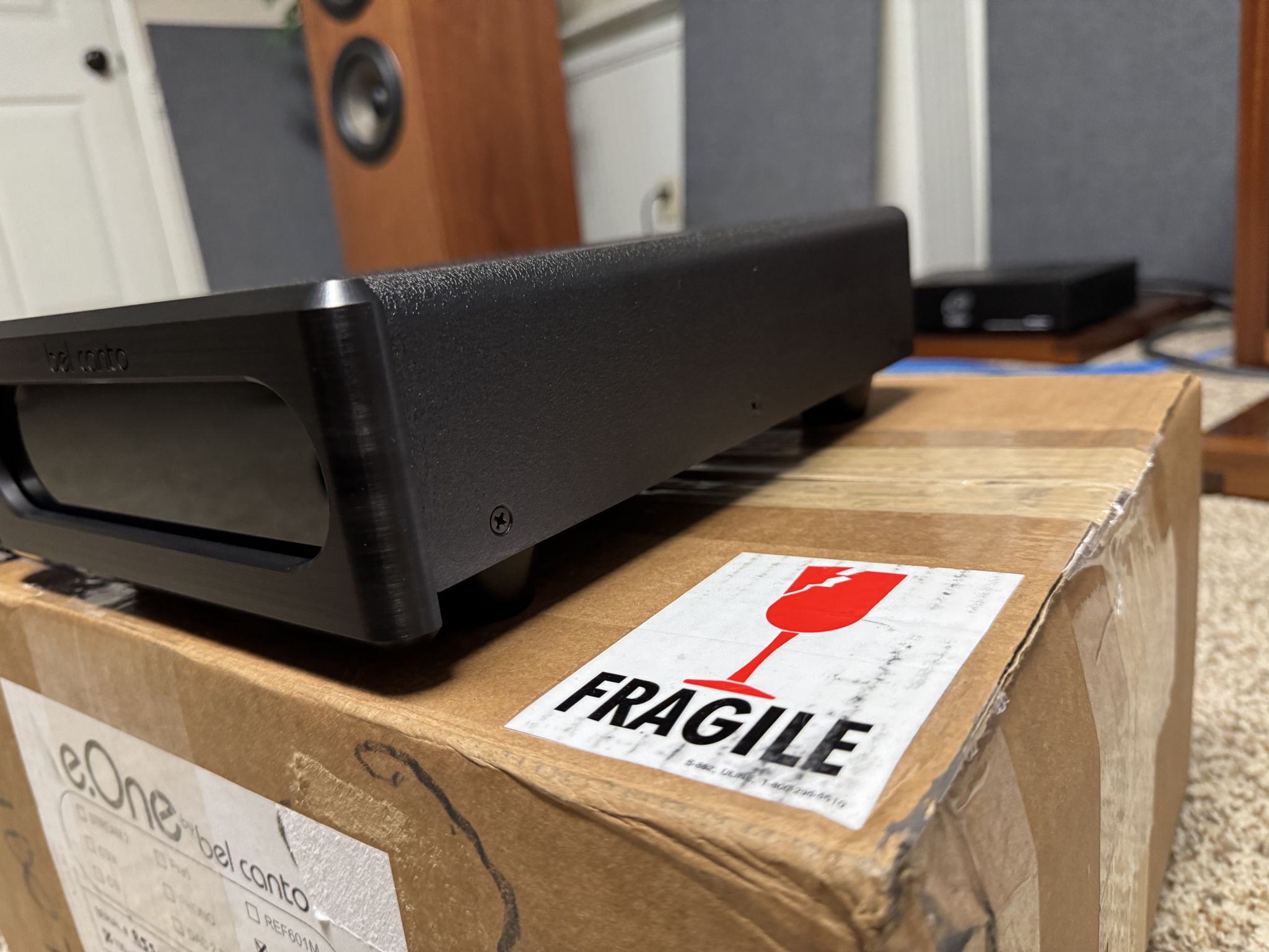 Bel Canto Design REF501S -- Nice amp, only a few months... 4