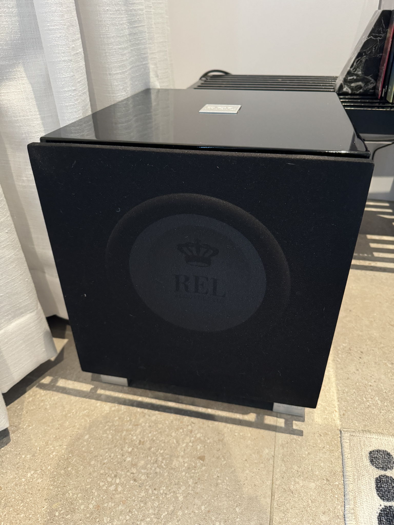 REL Acoustics T9i Sub of the Year - 300 watt powered 10... 2