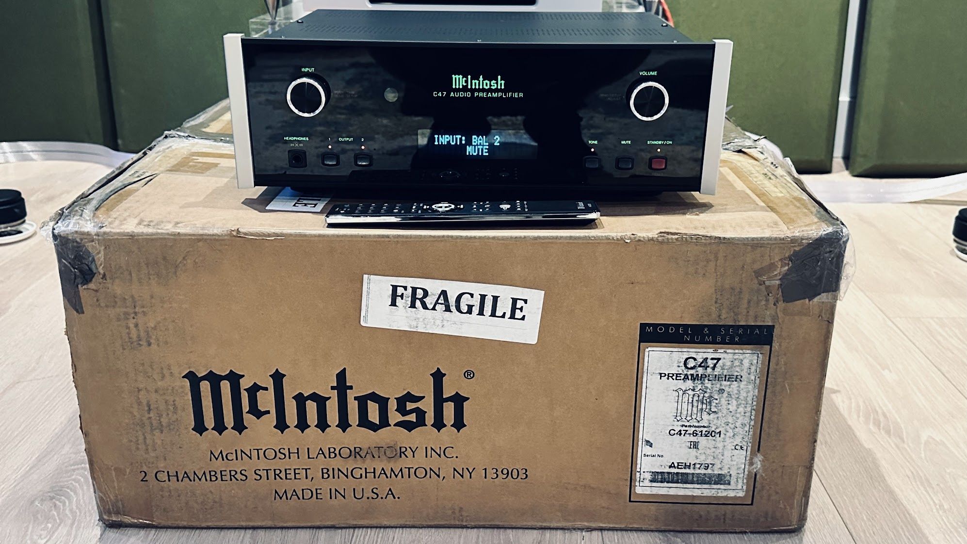 McIntosh C47 Preamplifier MINT 9