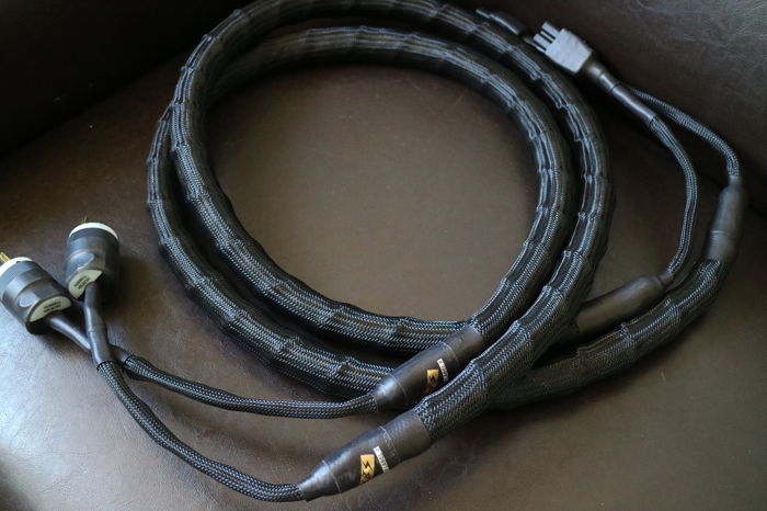NBS  Black Label II 6ft power cable in excellent conditon