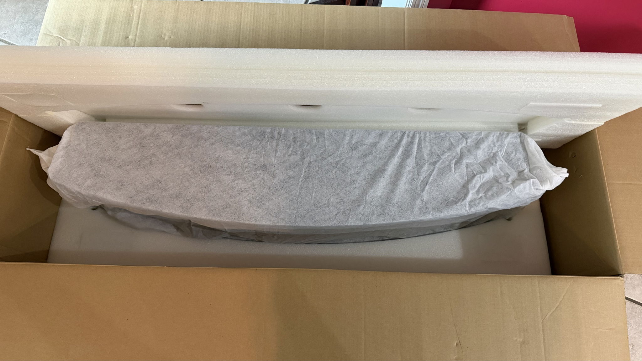 Martin Logan Focus ESL C18 Center Speaker - Gloss Black 7