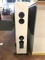 KEF R900 Passive Floor Standing Speakers (Store Demo) 4