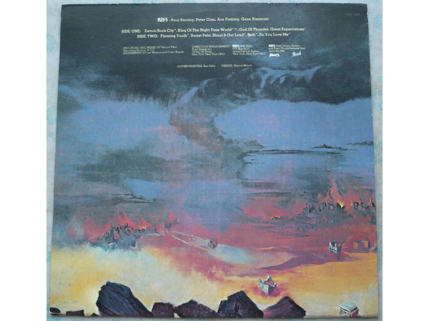 Kiss - Destroyer 1976. Unknown label, 1993. DES 444. Russia.