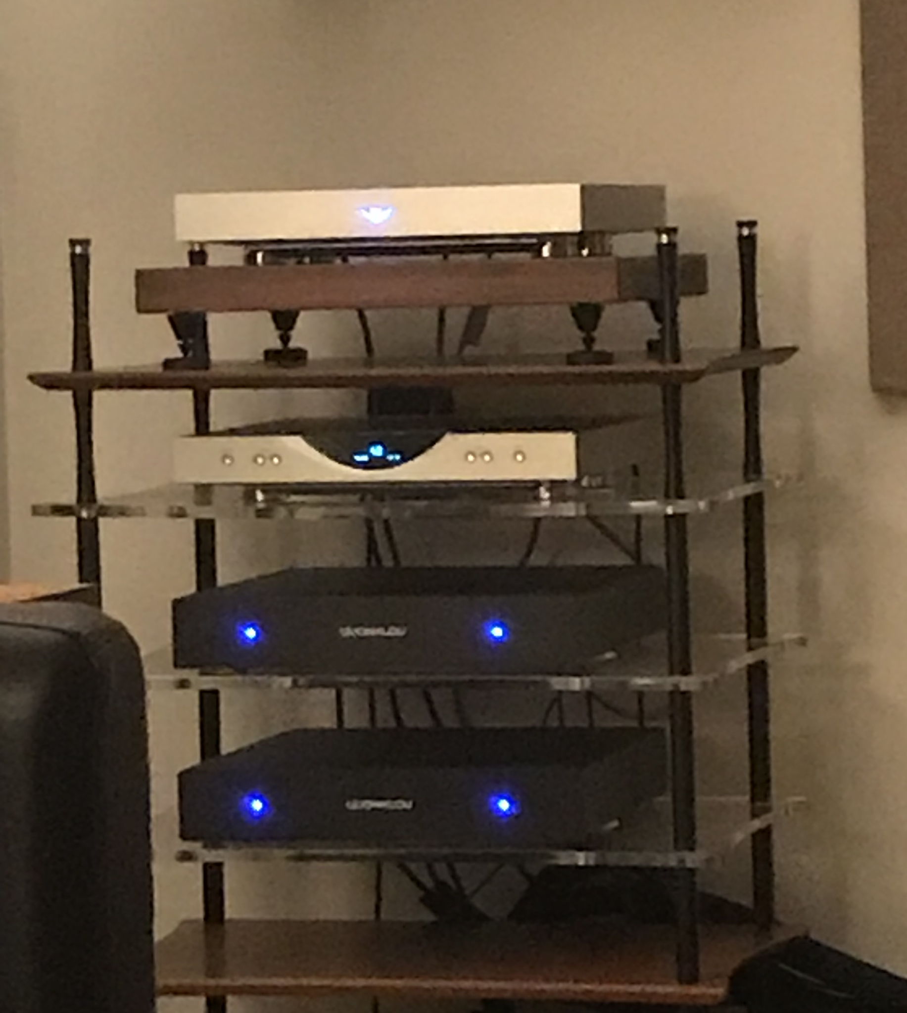 Quadraspire Hifi shelving 