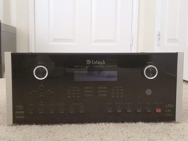 McIntosh MX-121 in Excellent Condition