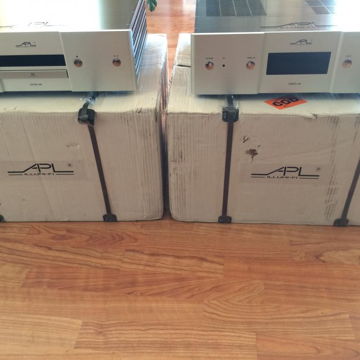 APL DSD-M Master Reference Pure DSD DAC and DTR-M Trans...