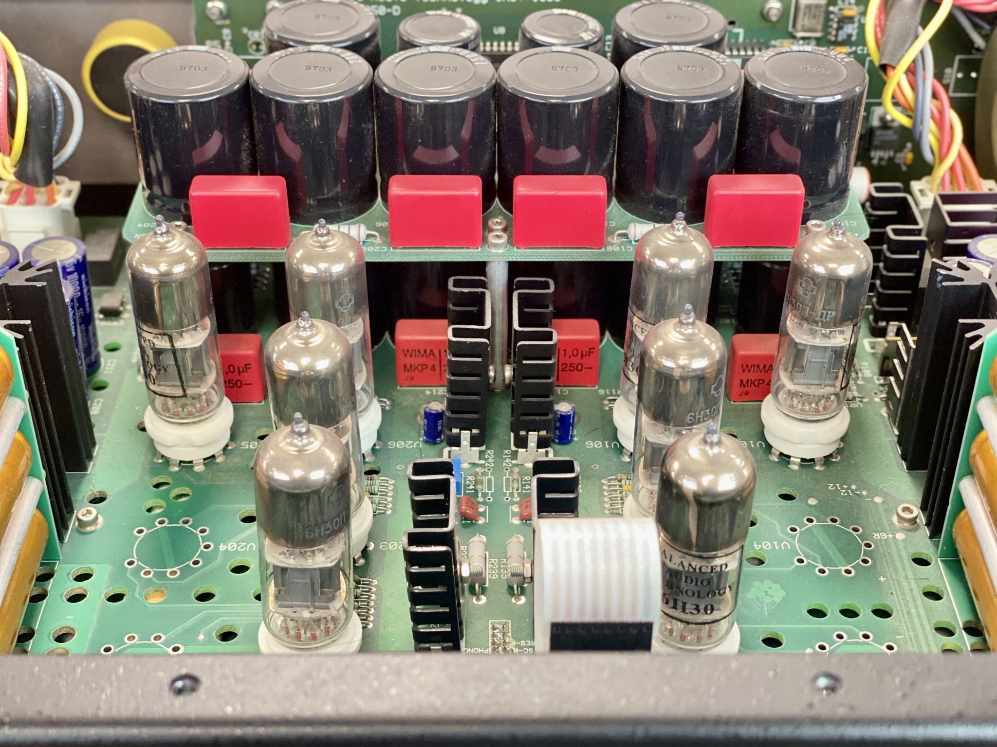 Balanced Audio Technology (BAT) VK-50SE Tube Preamplifi... 12
