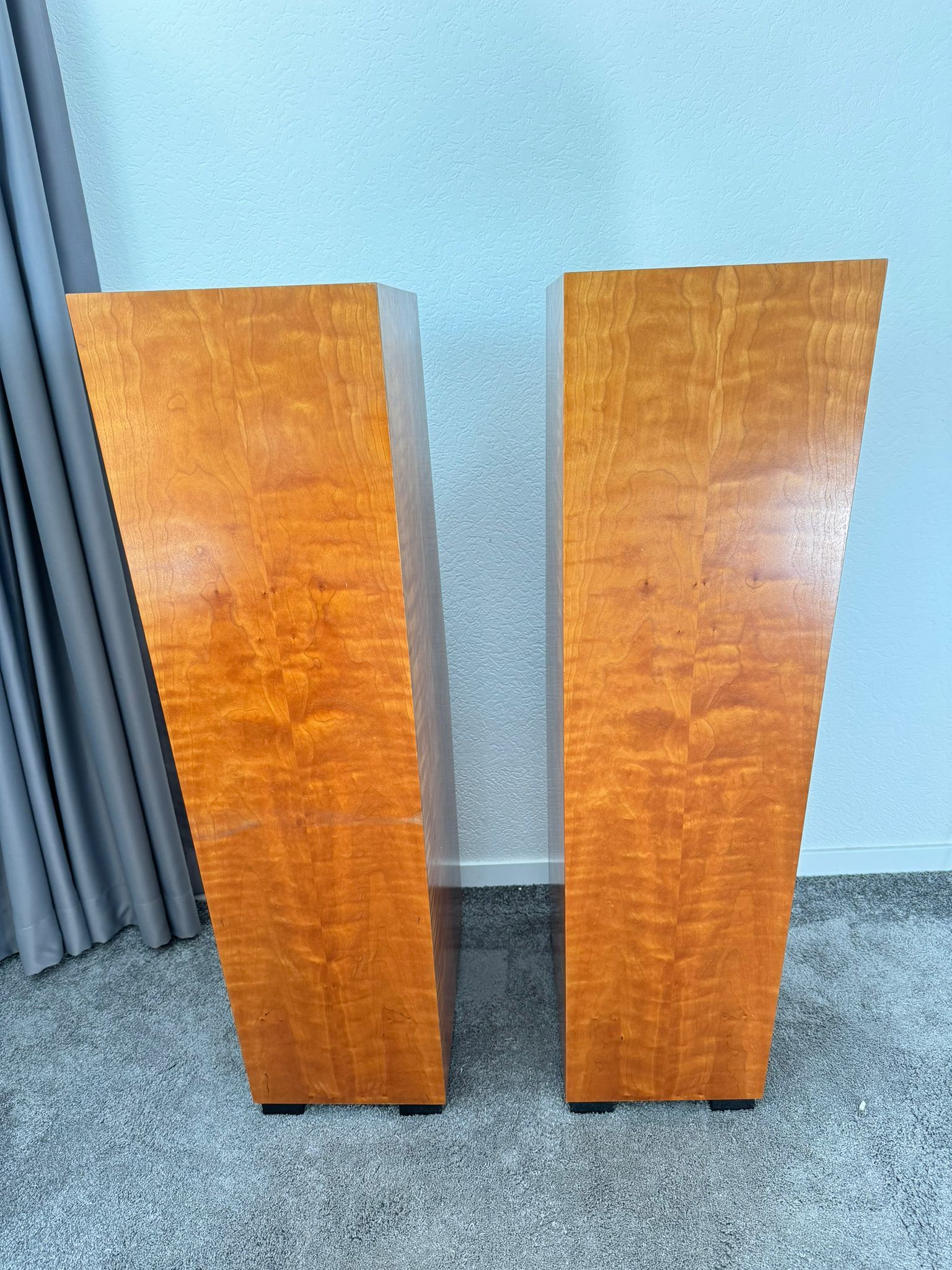 Avalon Acoustics Radian HC in cherry 10