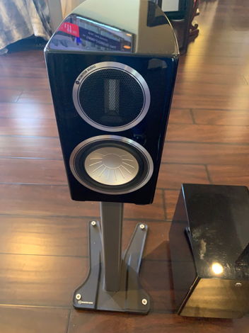 Monitor Audio Gold 50 with Matching stands and sub blac...